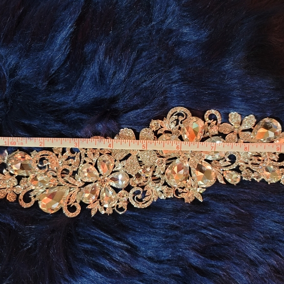 Bridal Crystal Design Headpiece - Picture 5 of 12